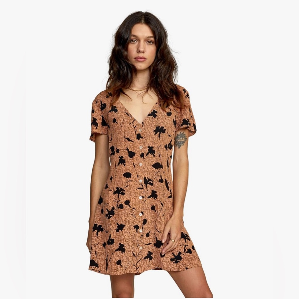 RVCA Avery Woven Short Sleeve Dress